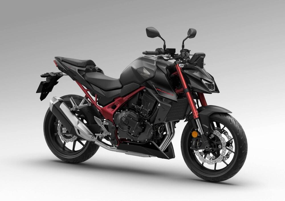 Honda CB 750 Hornet (2025) (2)