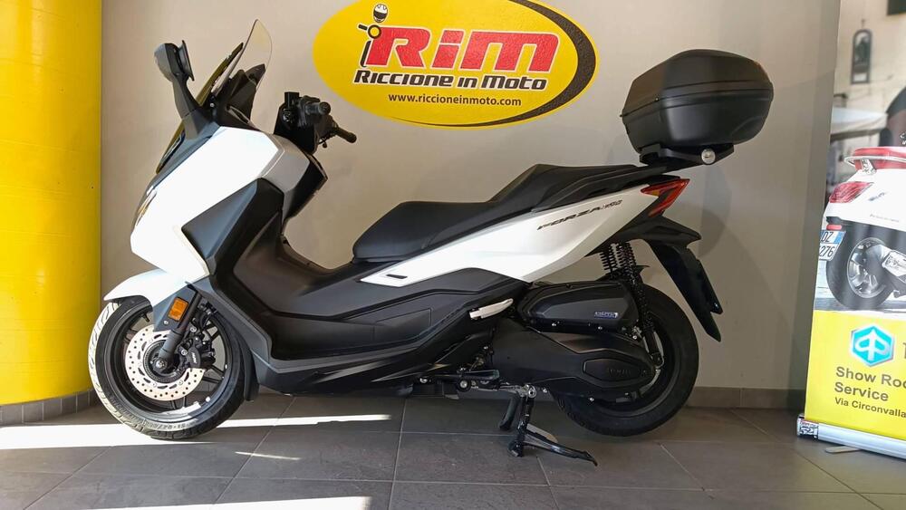 Honda Forza 350 (2025 - 26) (4)