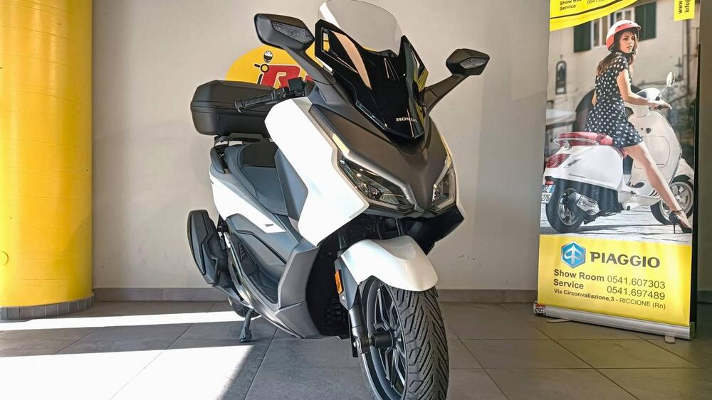 Honda Forza 350 (2025 - 26) (3)