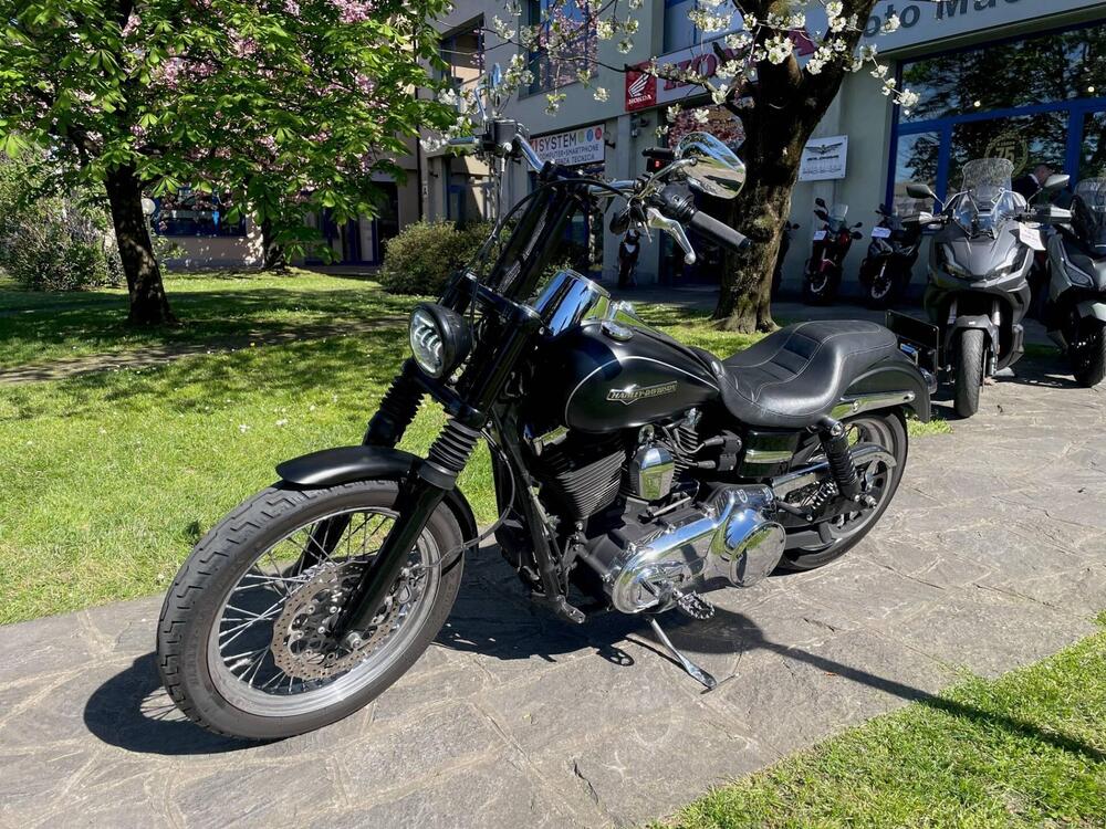 Harley-Davidson 1584 Super Glide Custom (2008 - 13) - FXDC (2)