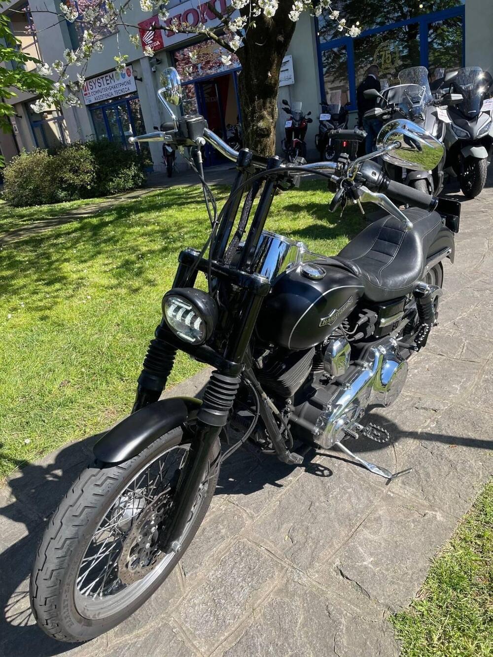 Harley-Davidson 1584 Super Glide Custom (2008 - 13) - FXDC (3)