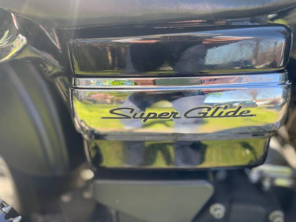 Harley-Davidson 1584 Super Glide Custom (2008 - 13) - FXDC (8)