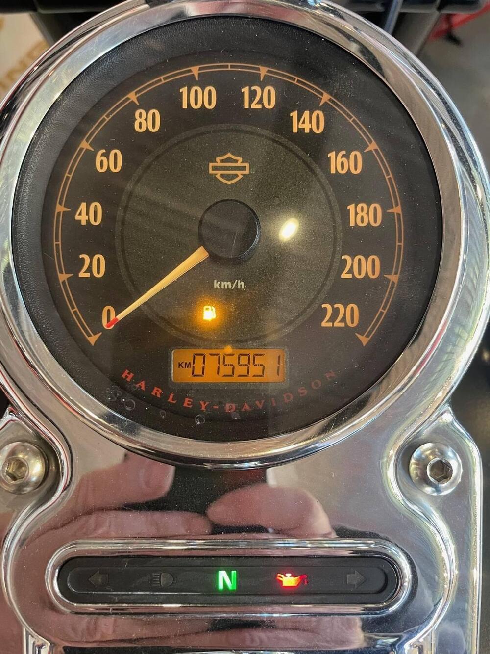 Harley-Davidson 1584 Super Glide Custom (2008 - 13) - FXDC (9)