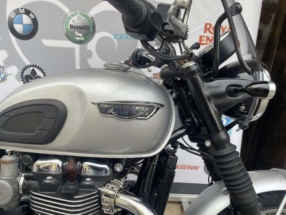 Triumph Bonneville T120 (2016 - 20) (8)