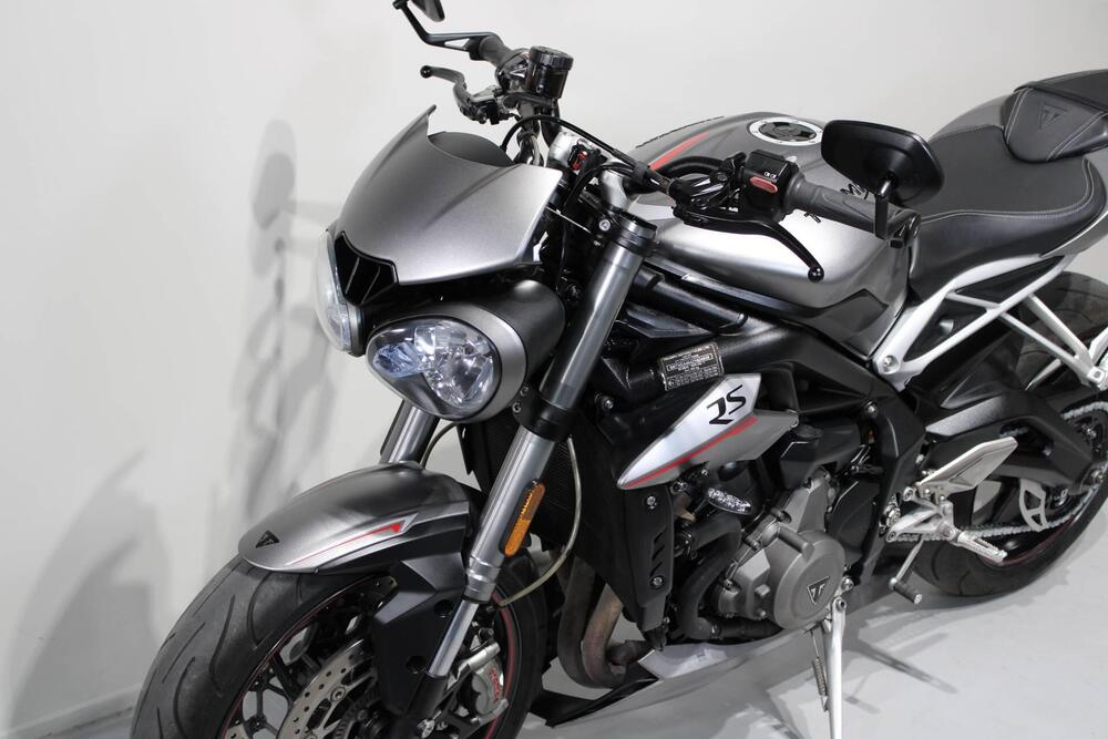 Triumph Street Triple RS (2017 - 19) (8)