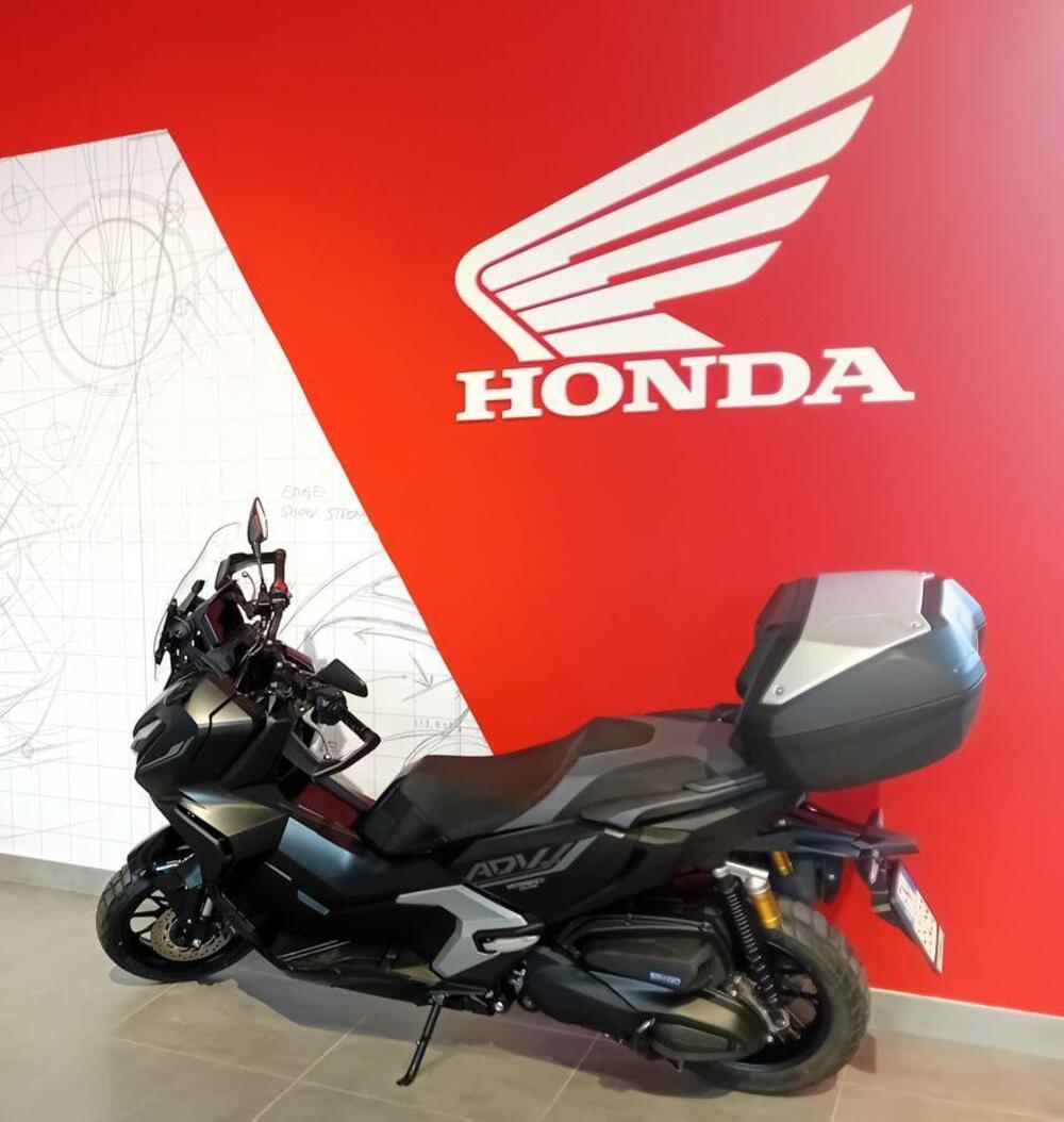 Honda ADV 350 Special Edition (2025 - 26) (2)