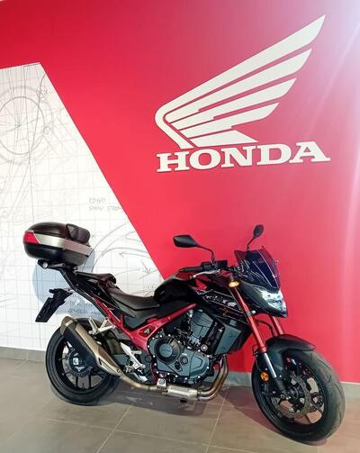 Honda CB 750 Hornet (2023 - 24) usata