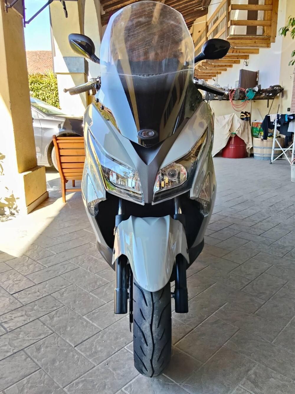 Kymco X-Town 300i (2021 - 24) (4)