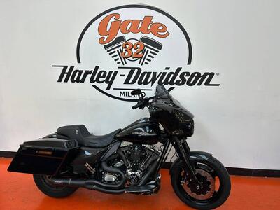 Harley-Davidson 1690 Street Glide (2011 - 13) - FLHX usata