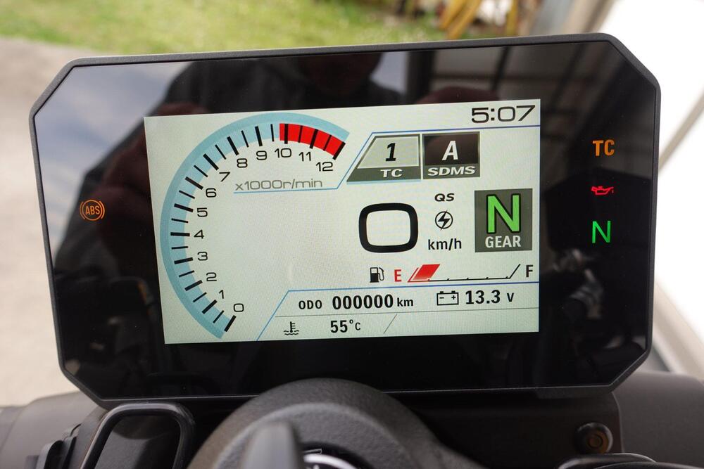 Suzuki GSX-8T (2025 - 26) (4)