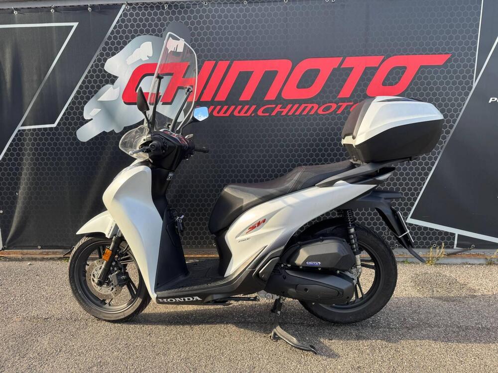 Honda SH 150i Sport (2024 - 25) (2)