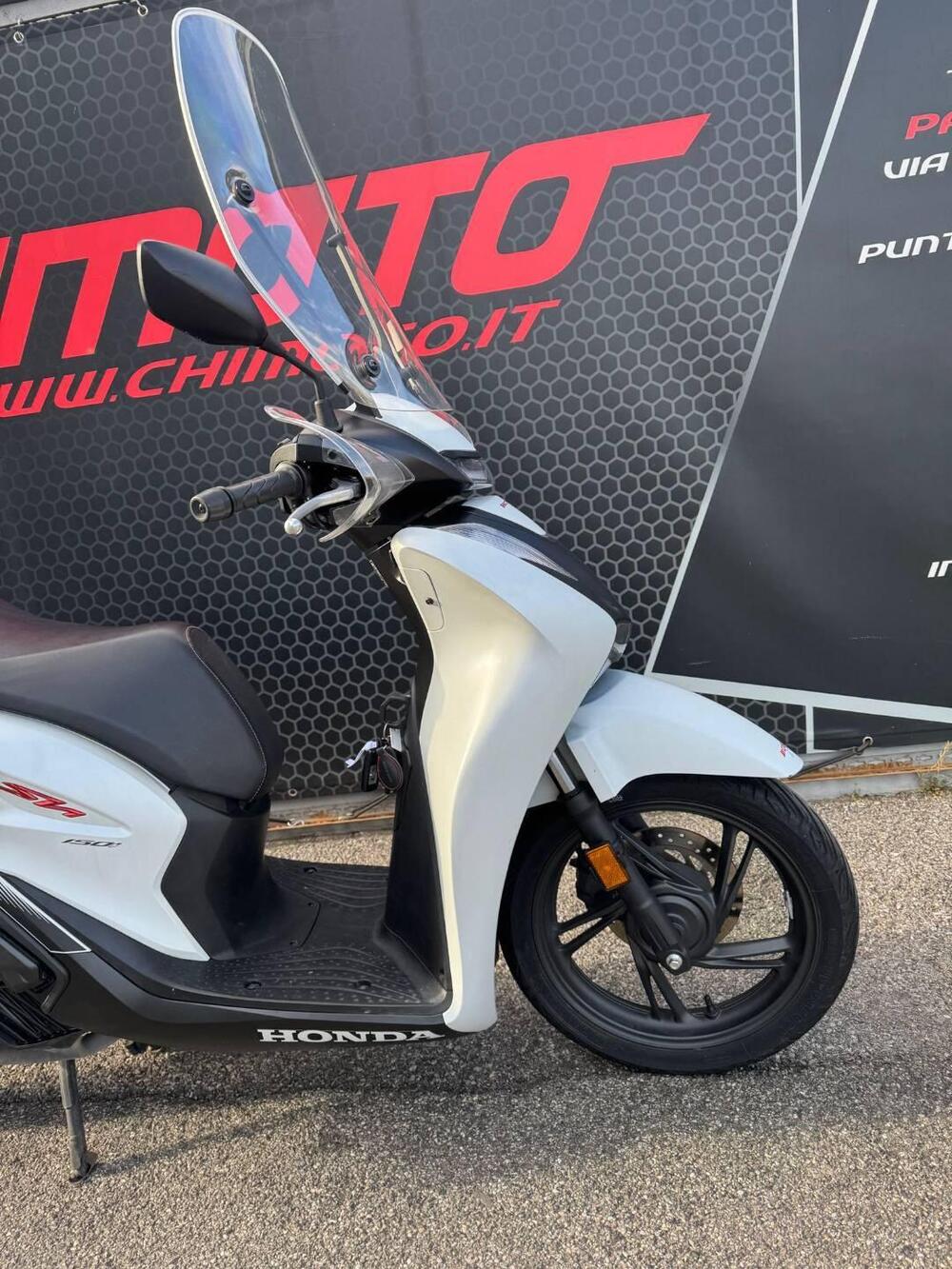 Honda SH 150i Sport (2024 - 25) (7)