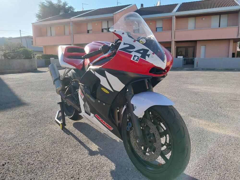 Yamaha YZF R6 (2003 - 04) (3)