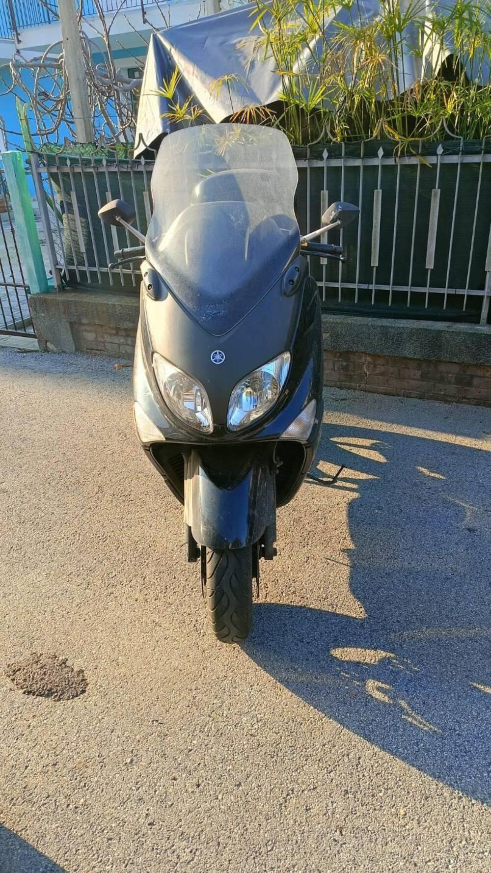 Yamaha T-Max 500 (2004 - 07) (3)