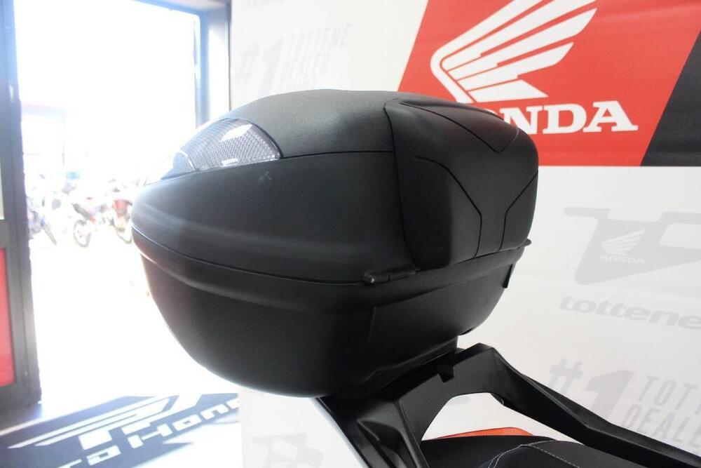 Yamaha X-Max 400 ABS (2017 - 20) (5)