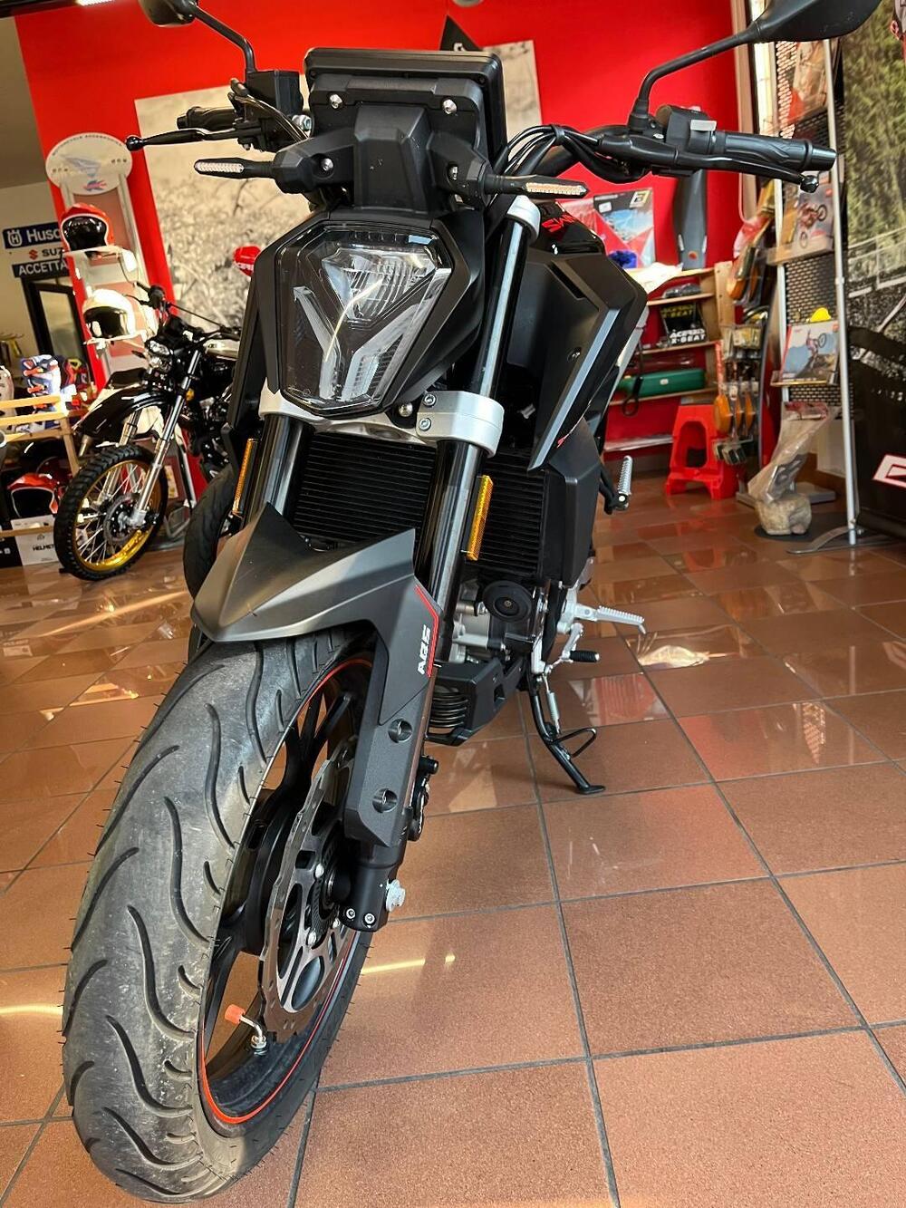 Swm Hoku 125 (2023 - 25) (3)