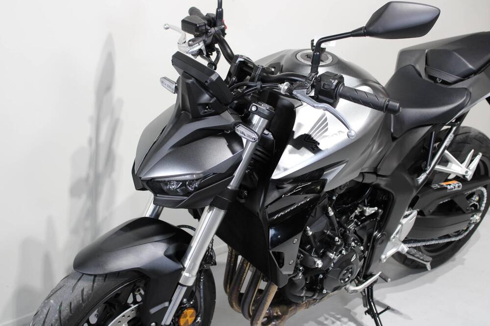 Honda CB 1000 Hornet (2025 - 26) (8)