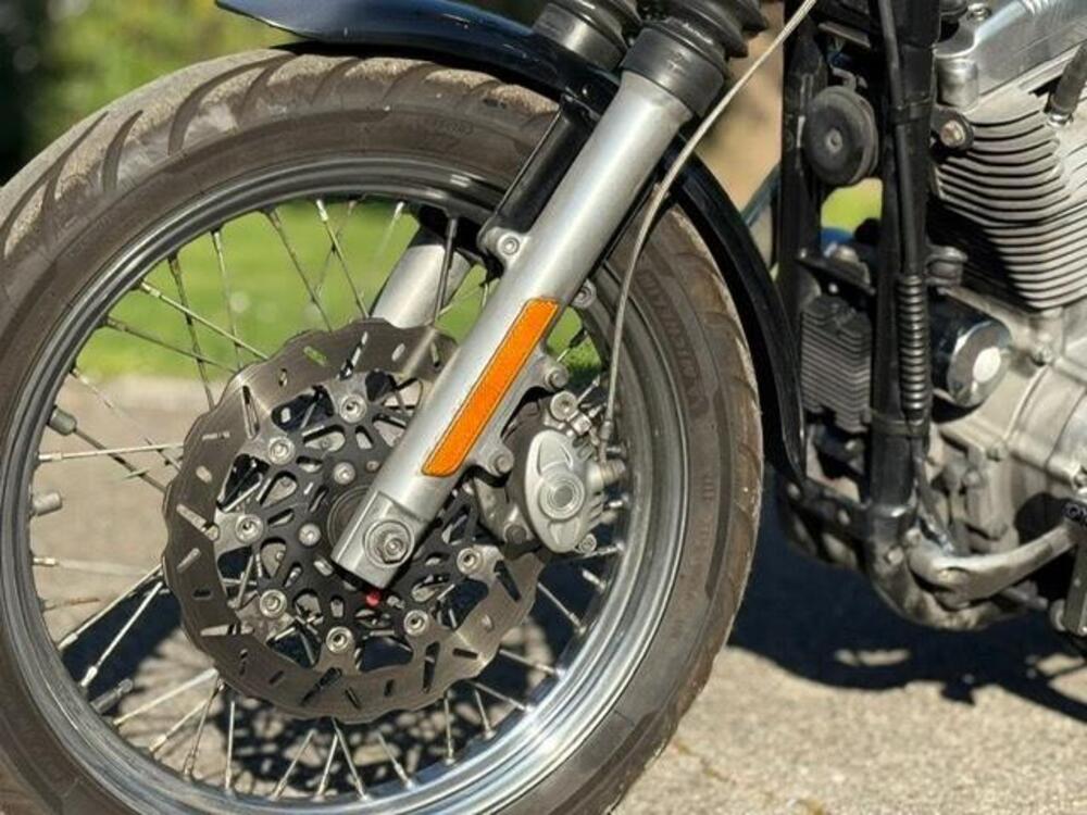 Harley-Davidson 883 Standard (2001 - 05) - XL 883 (11)