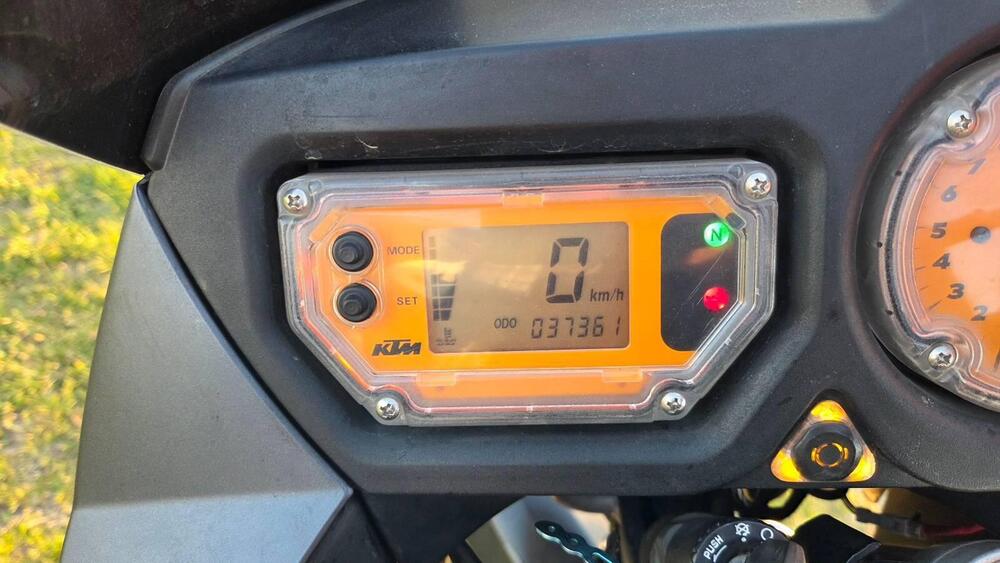 KTM 990 Adventure (2006 - 08) (5)