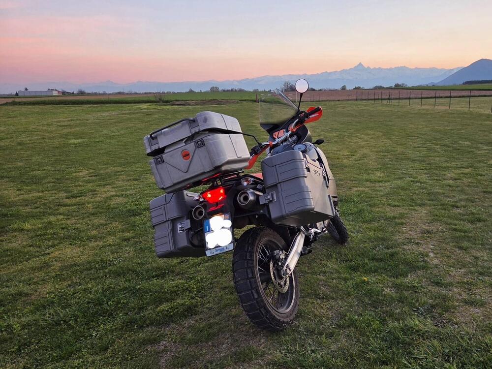 KTM 990 Adventure (2006 - 08) (6)