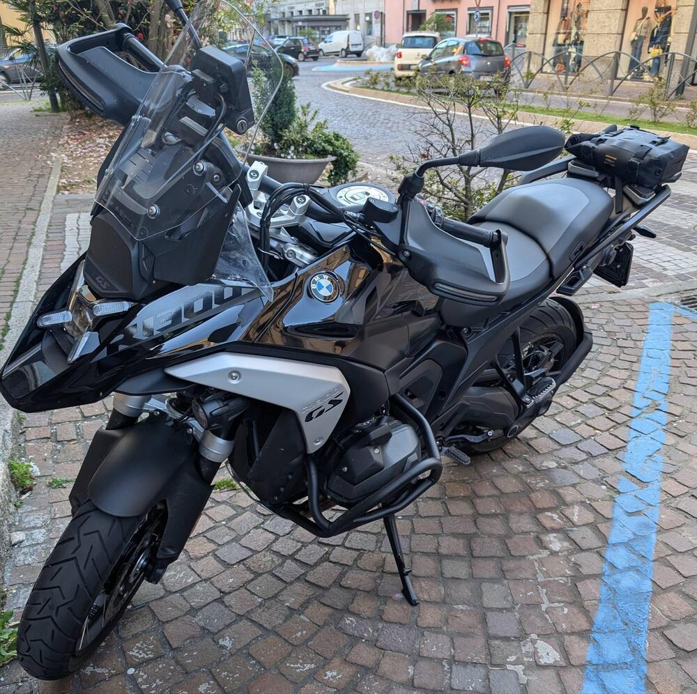 Bmw R 1300 GS Triple Black (2023 - 26) (4)
