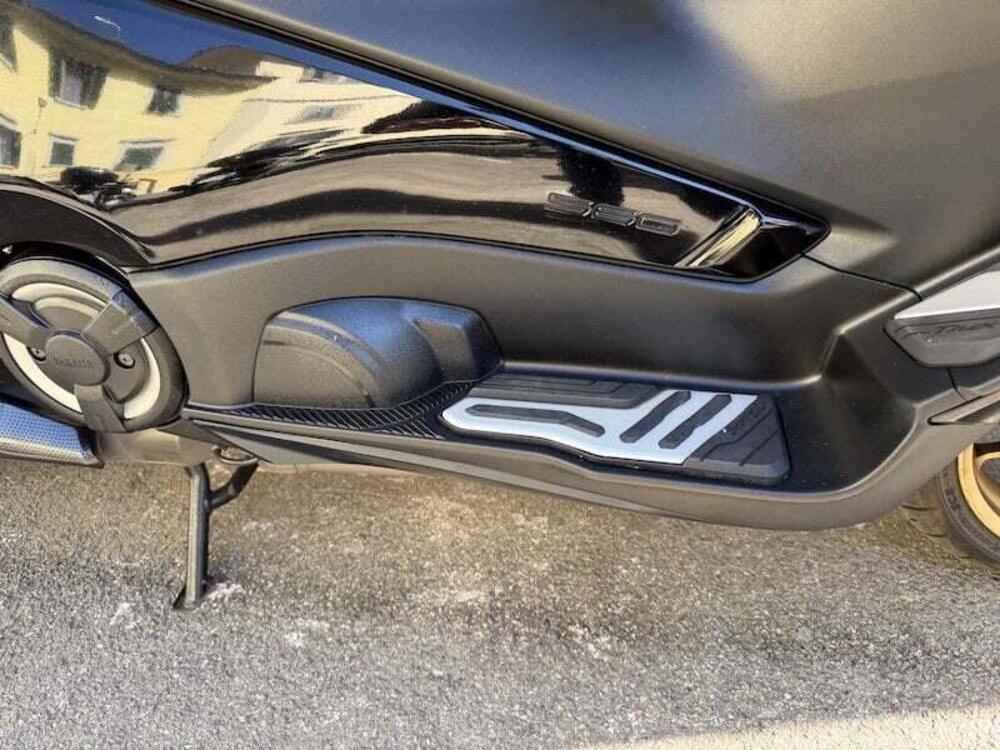 Yamaha T-Max 560 Tech Max (2022 - 24) (7)