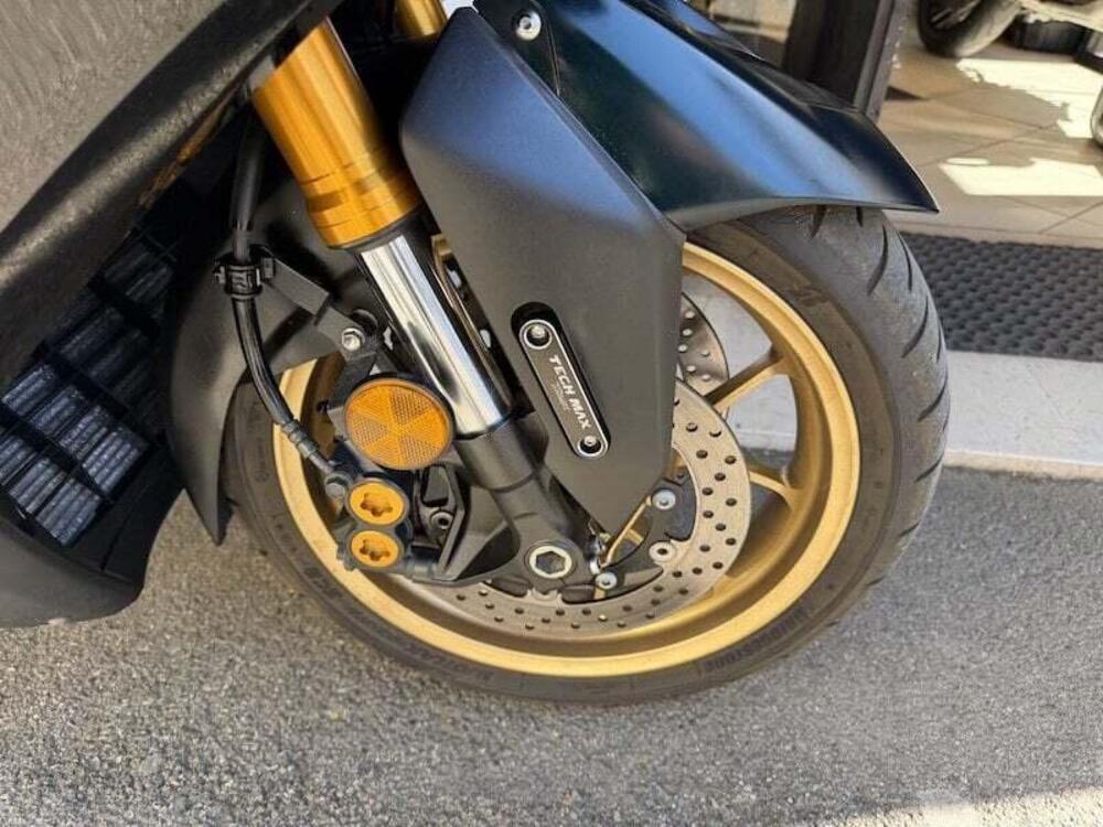 Yamaha T-Max 560 Tech Max (2022 - 24) (13)