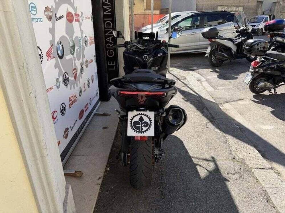 Yamaha T-Max 560 Tech Max (2022 - 24) (18)