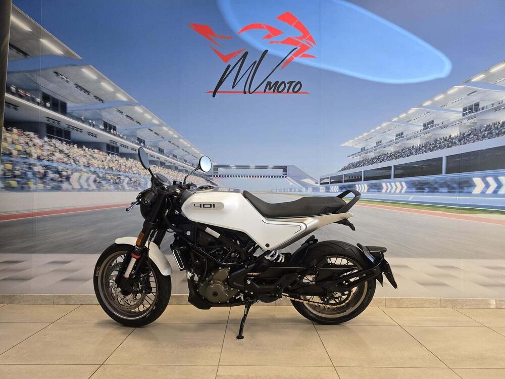 Husqvarna Vitpilen 401 (2021 - 23) (4)