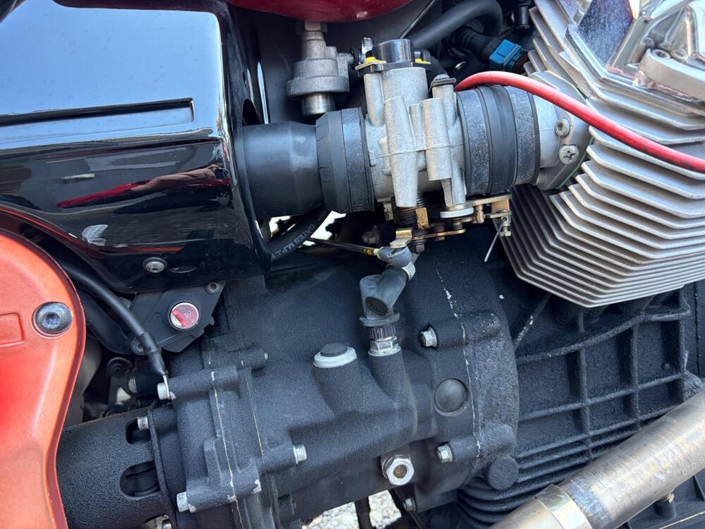 Moto Guzzi V11 Le Mans (2001 - 06) (8)