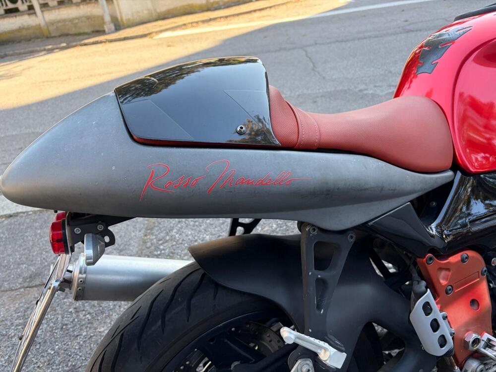 Moto Guzzi V11 Le Mans (2001 - 06) (16)