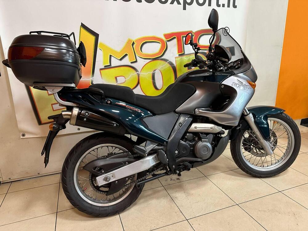 Aprilia Pegaso 650 IE (2001 - 02) (3)