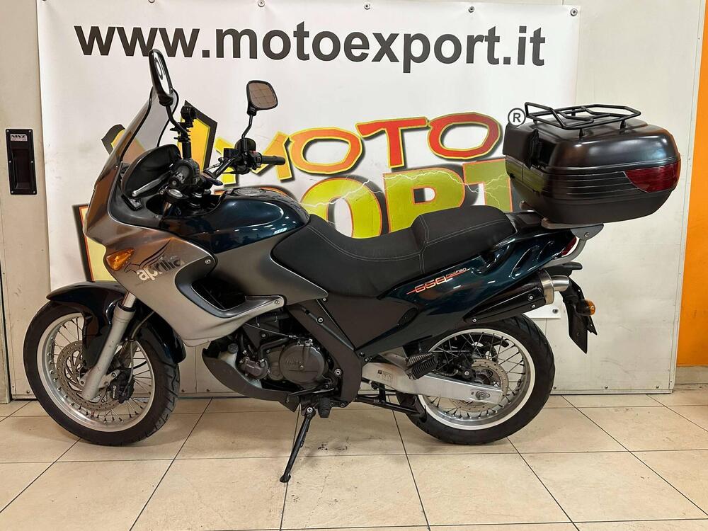 Aprilia Pegaso 650 IE (2001 - 02) (4)