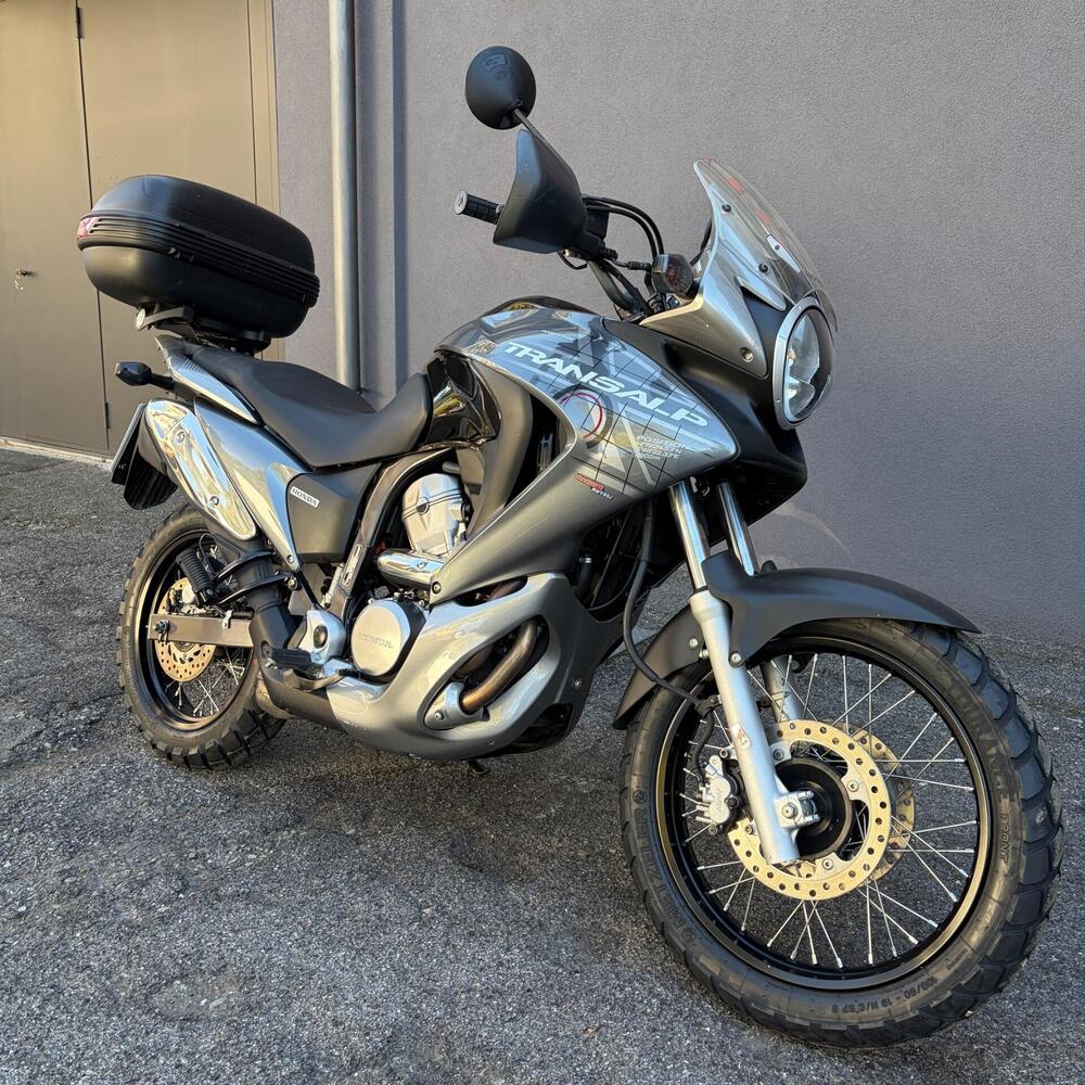 Honda Transalp XL 700 V (2007 - 2013) (2)