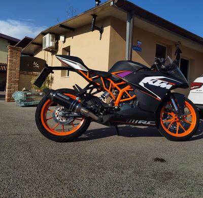 KTM RC 125 ABS (2015 - 16) usata