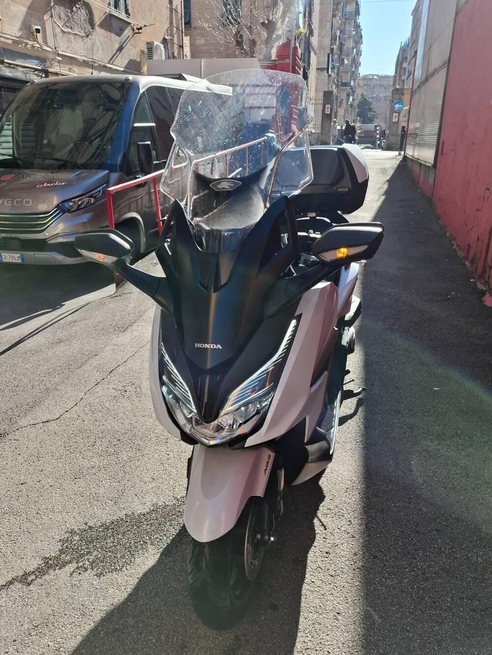 Honda Forza 350 Deluxe (2022 - 24) (4)