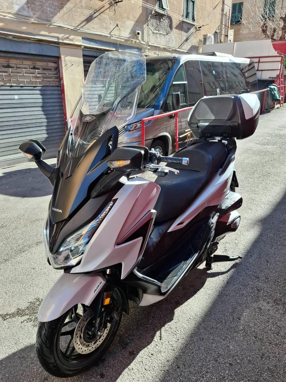 Honda Forza 350 Deluxe (2022 - 24) (5)