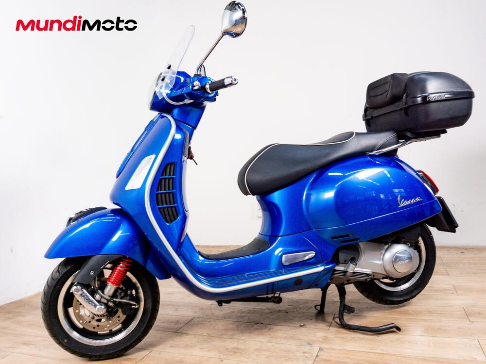 Vespa GTS 300 Super ABS (2014 - 16) (8)
