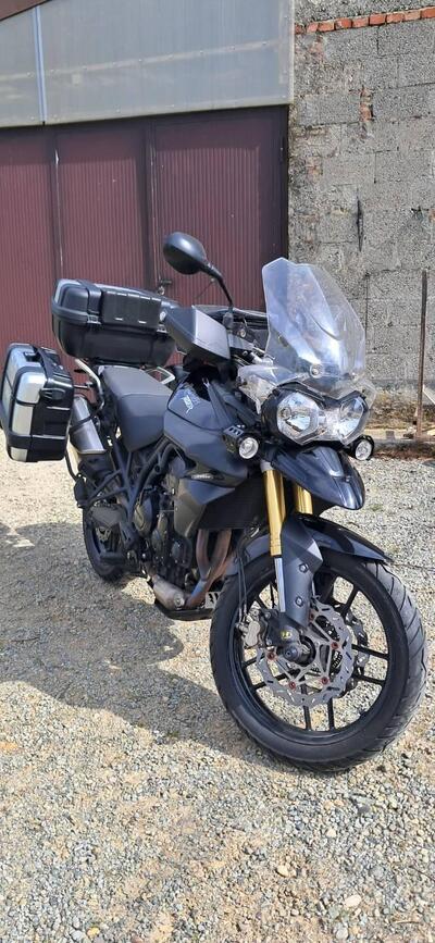 Triumph Tiger 800 ABS (2010 - 14) usata