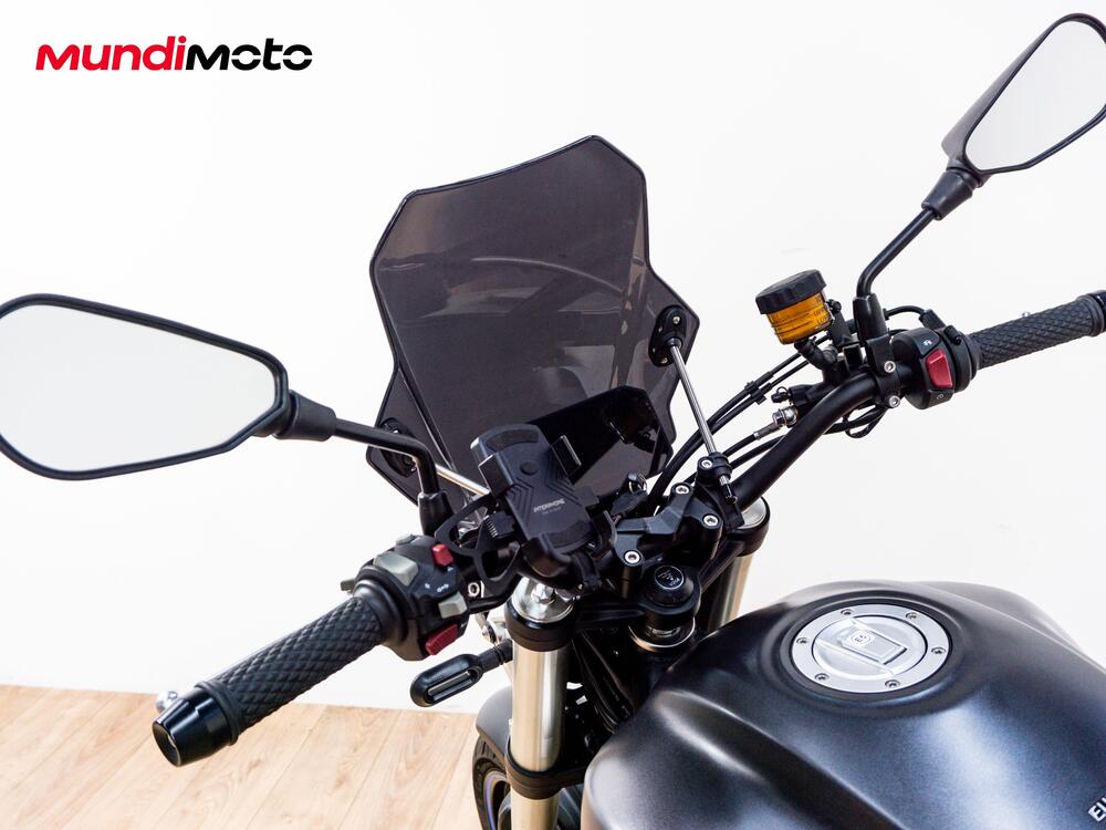 Voge Brivido 500 R (2020) (11)