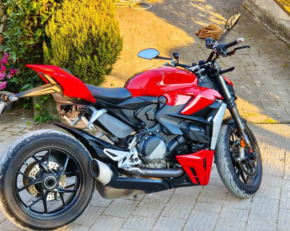 Ducati Streetfighter V2 (2022 - 24)