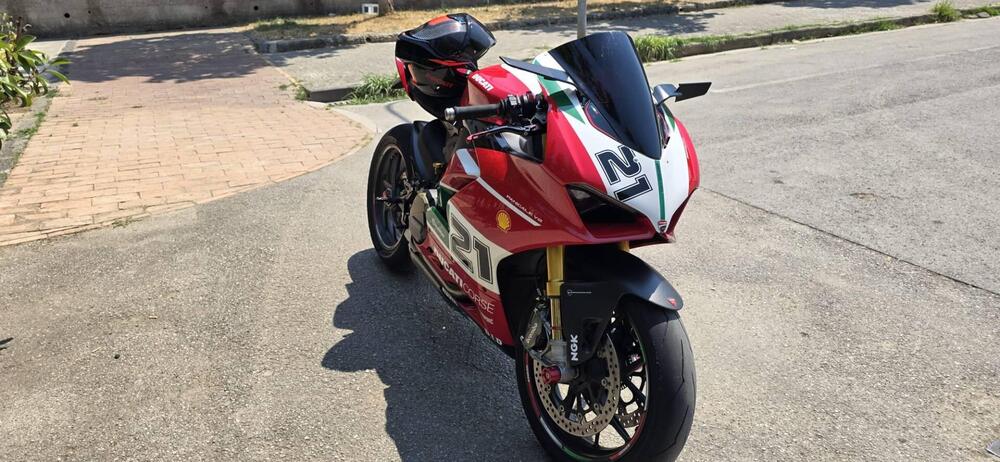 Ducati Panigale V2 Bayliss 1st Championship 20th Anniversary (2021 - 24) (17)