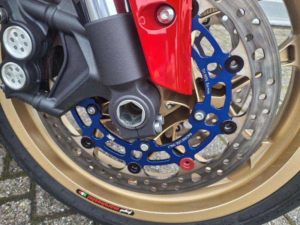 Yamaha YZF R1 World GP 60th Anniversary (2022 - 23) (17)