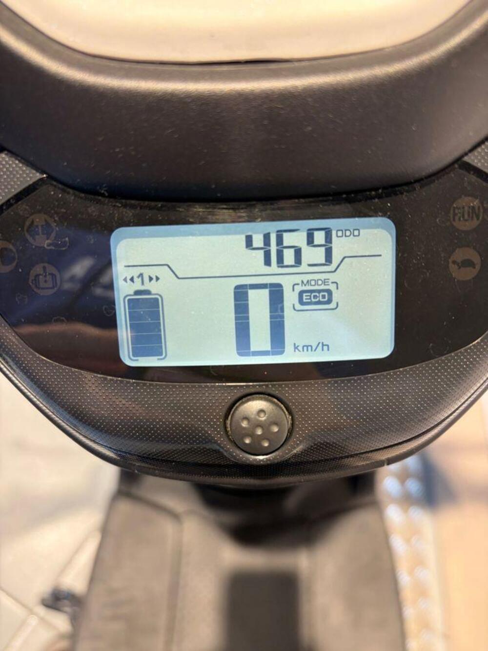 Yamaha Neo's L1e (2022 - 26) (4)