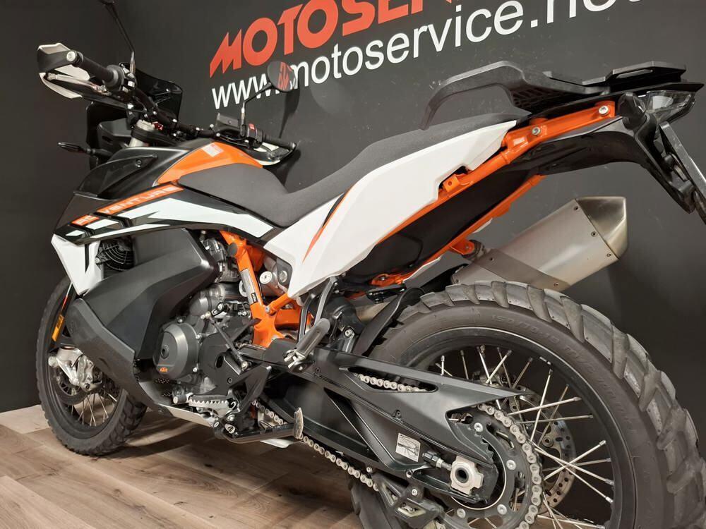 KTM 890 Adventure R (2022) (3)