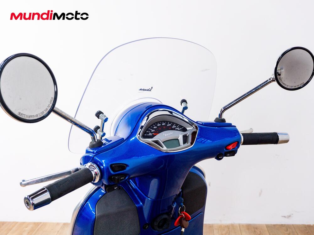 Vespa GTS 300 Super ABS (2014 - 16) (11)