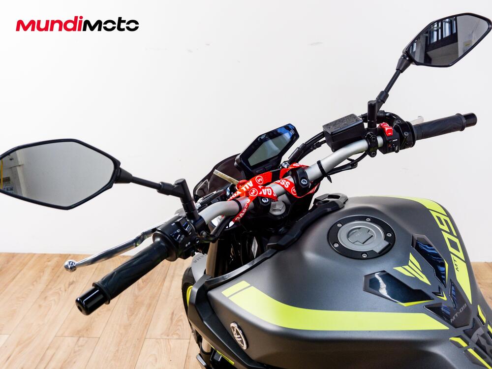 Yamaha MT-09 (2024 - 26) (11)