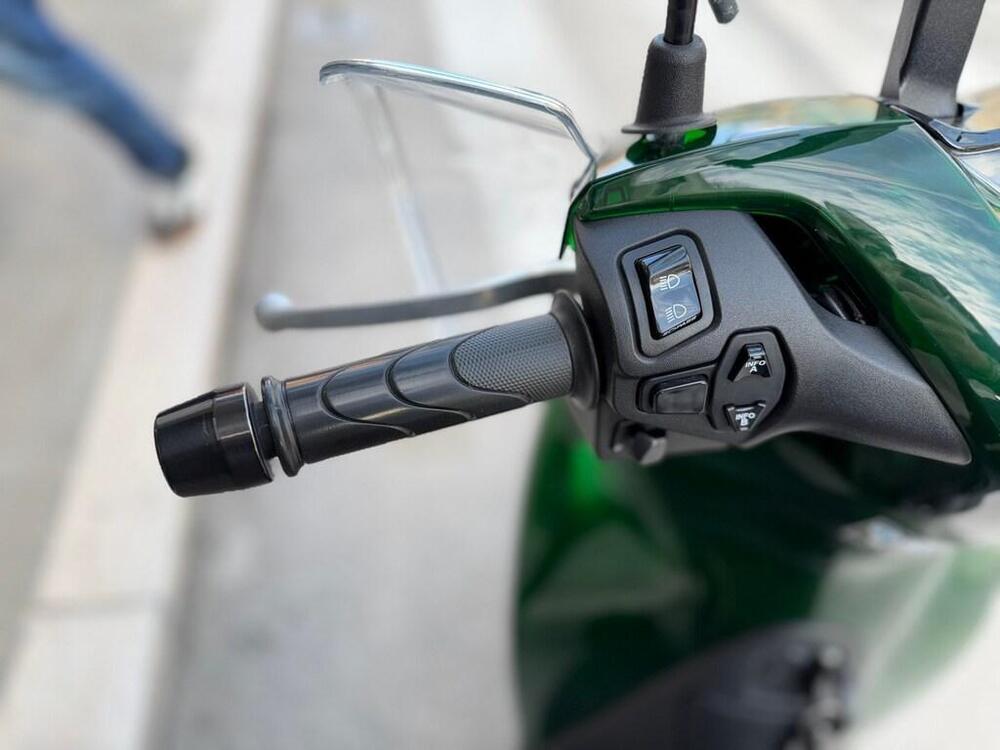 Honda SH 125i Vetro (2024 - 25) (8)