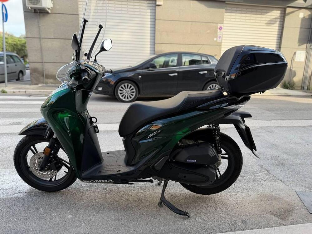 Honda SH 125i Vetro (2024 - 25) (6)