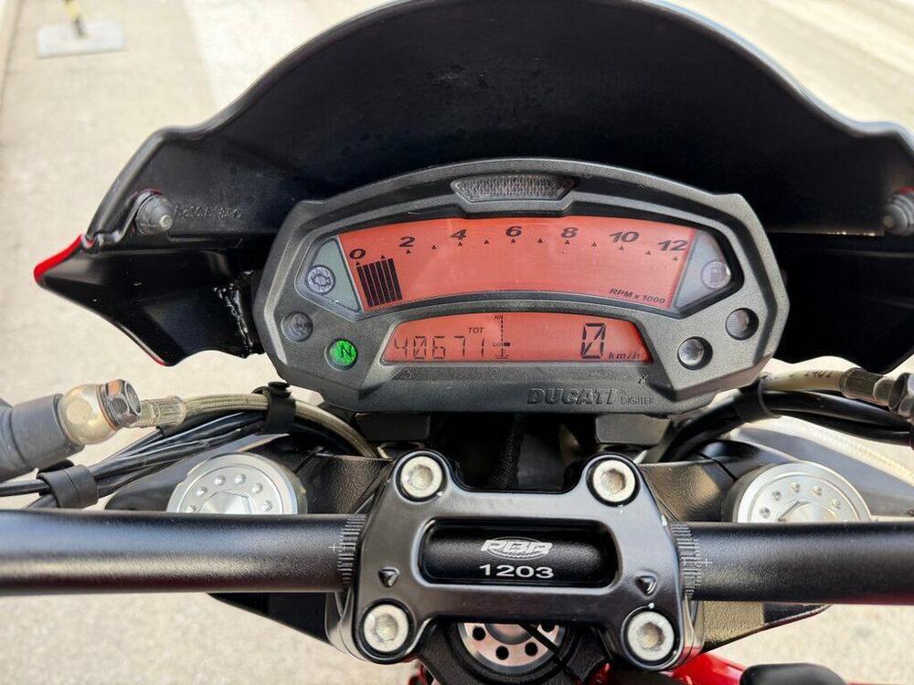 Ducati Monster 696 (2008 - 13) (9)